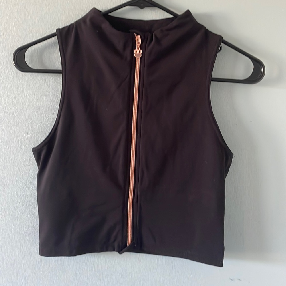 Kadyluxe small zip crop-like new